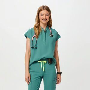 Figs Rafaela Top in Cactus- L